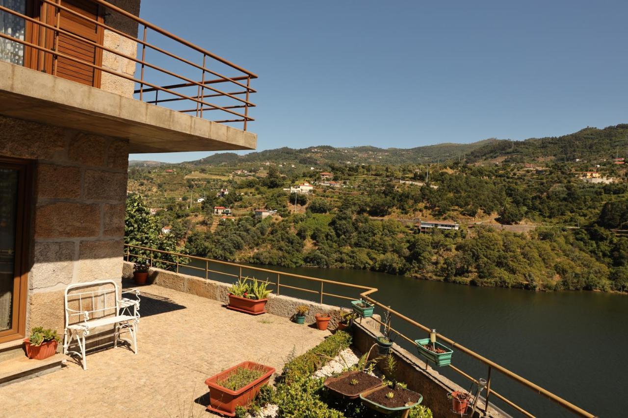Casa Vista Alegre Villa Abelhal ภายนอก รูปภาพ