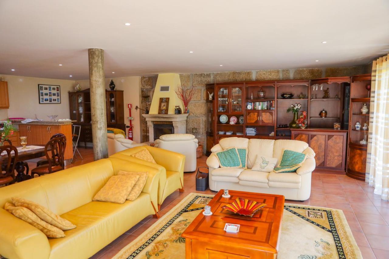 Casa Vista Alegre Villa Abelhal ภายนอก รูปภาพ