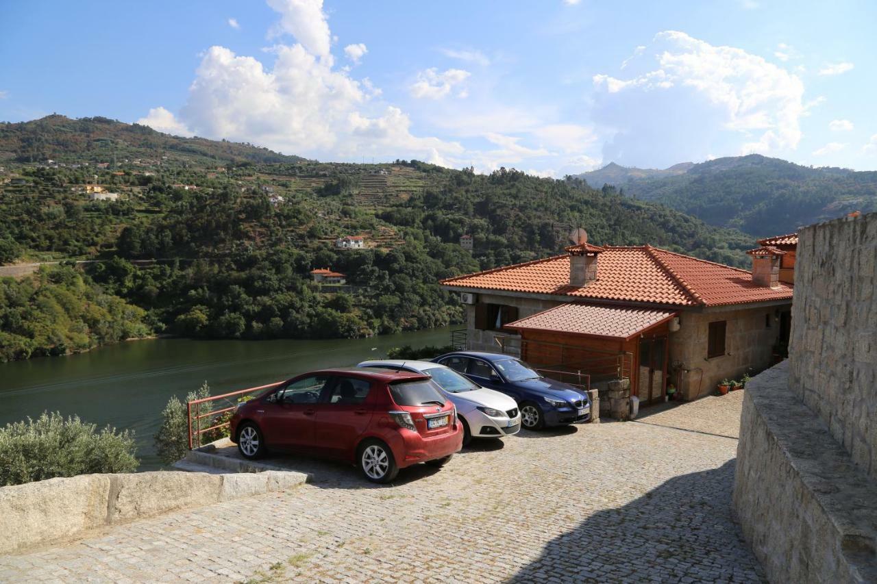 Casa Vista Alegre Villa Abelhal ภายนอก รูปภาพ
