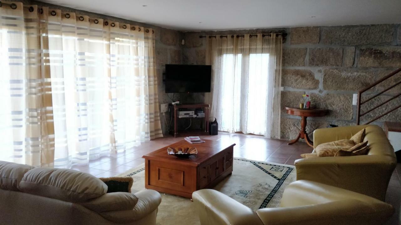 Casa Vista Alegre Villa Abelhal ภายนอก รูปภาพ